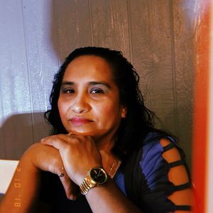 Meet your Posher, Idalia